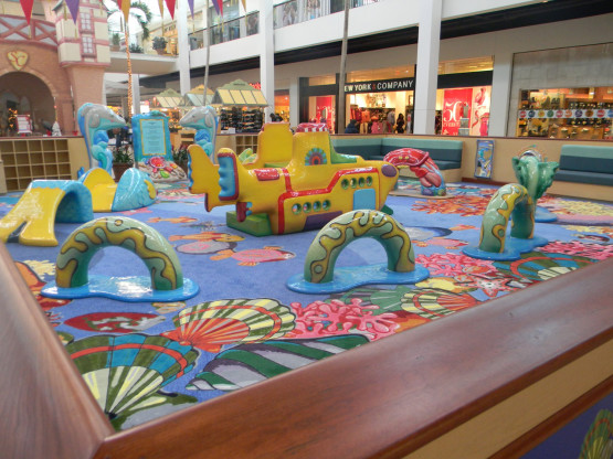 Playmouth Meting Mall Playarea